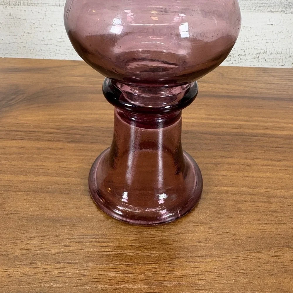Morgantown Amethyst Crystal Glass Pedestal Flower Vase‎ Vintage 10